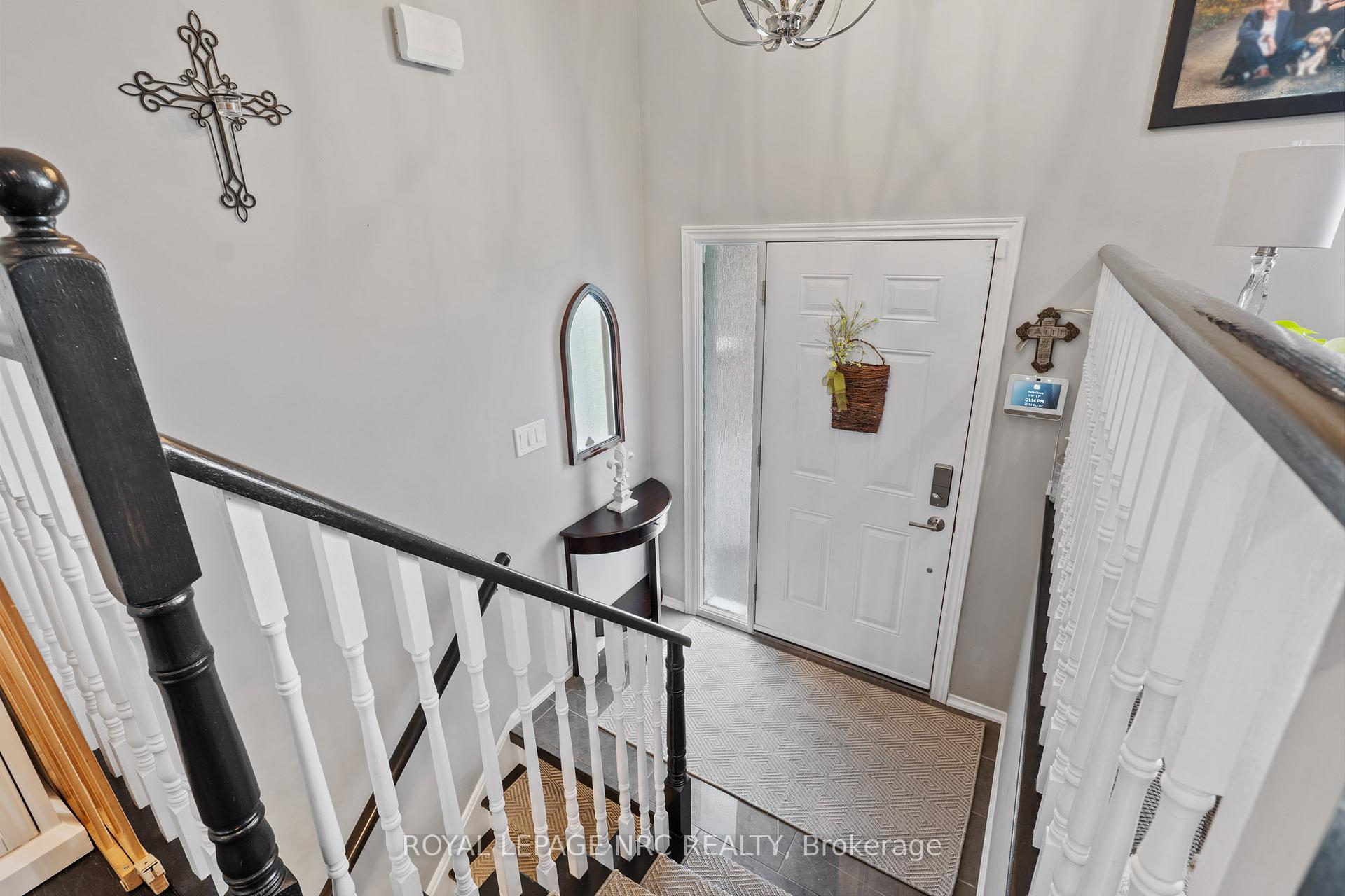 Photo 11 of 1041 Quaker Road, Pelham, Fonthill — HOMEH