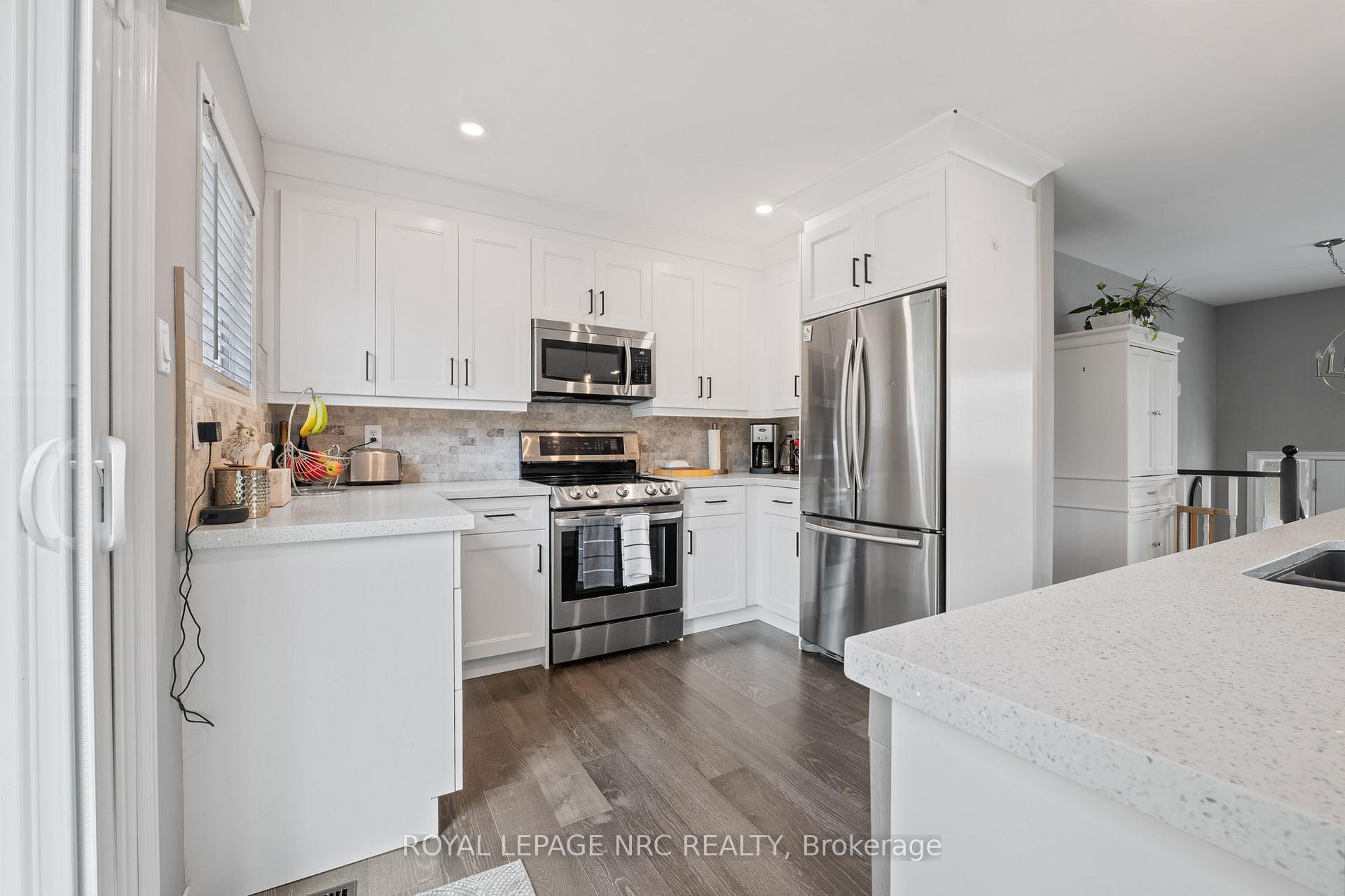 Photo 15 of 1041 Quaker Road, Pelham, Fonthill — HOMEH