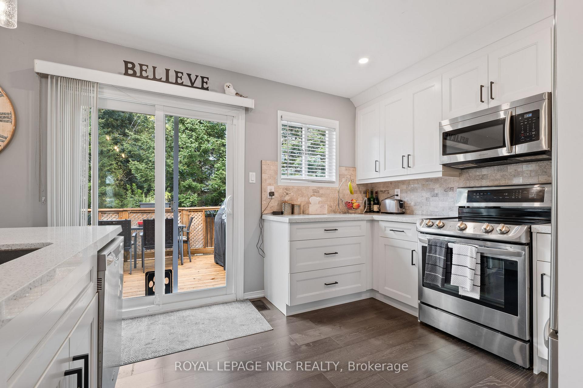 Photo 16 of 1041 Quaker Road, Pelham, Fonthill — HOMEH