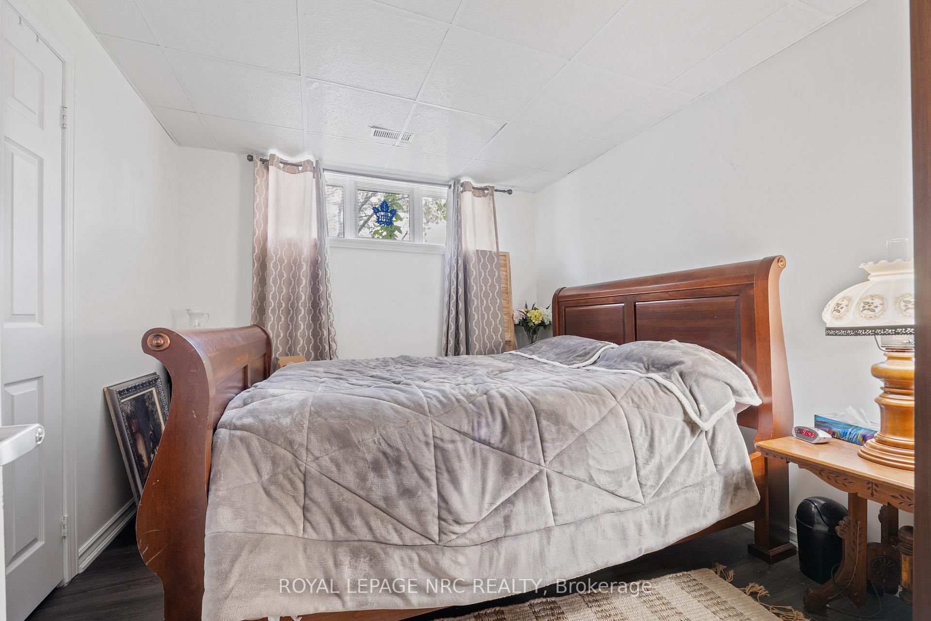 Photo 28 of 1041 Quaker Road, Pelham, Fonthill — HOMEH