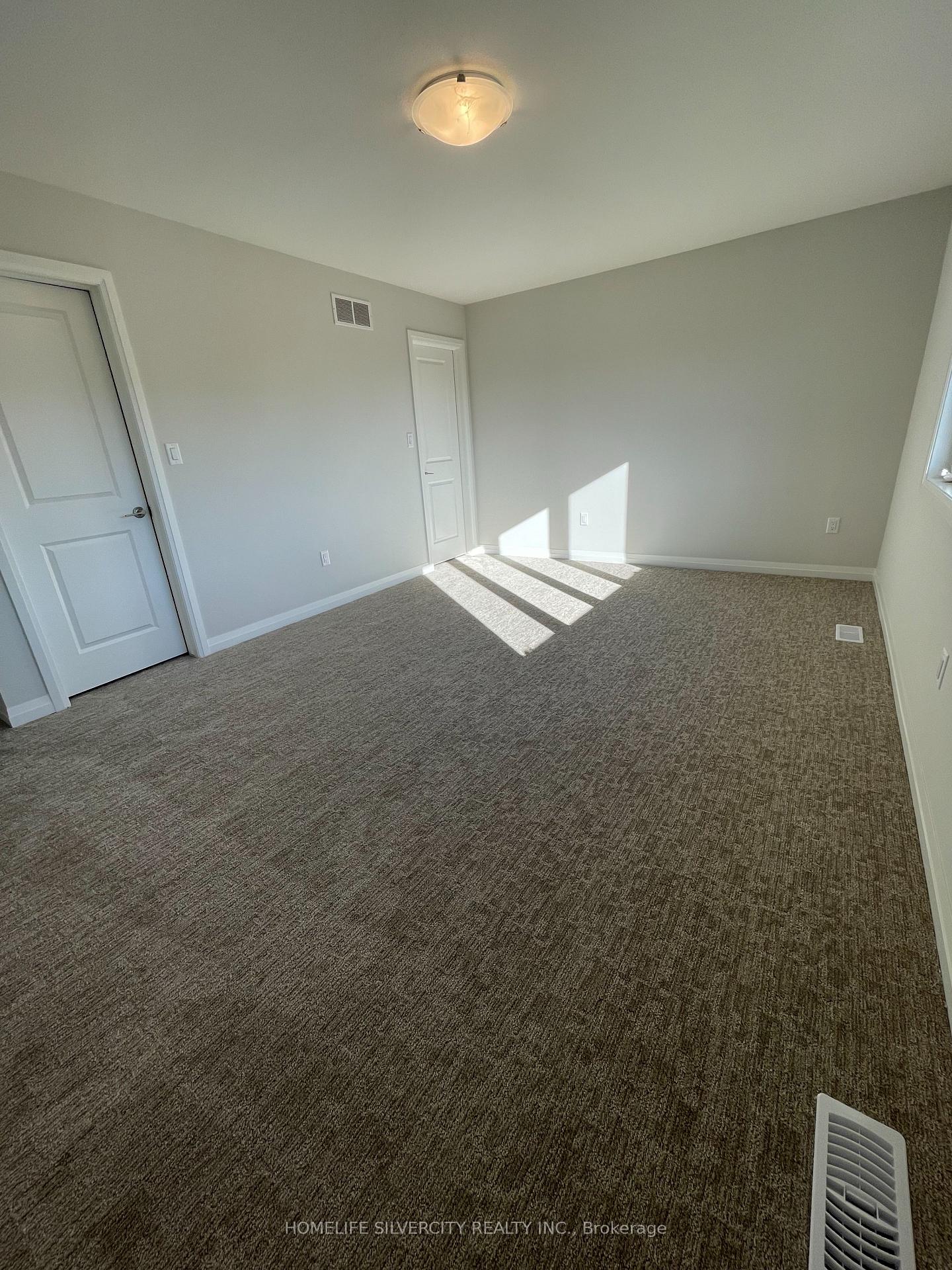 Photo 32 of 64 Marie Street, Pelham, Fonthill — HOMEH