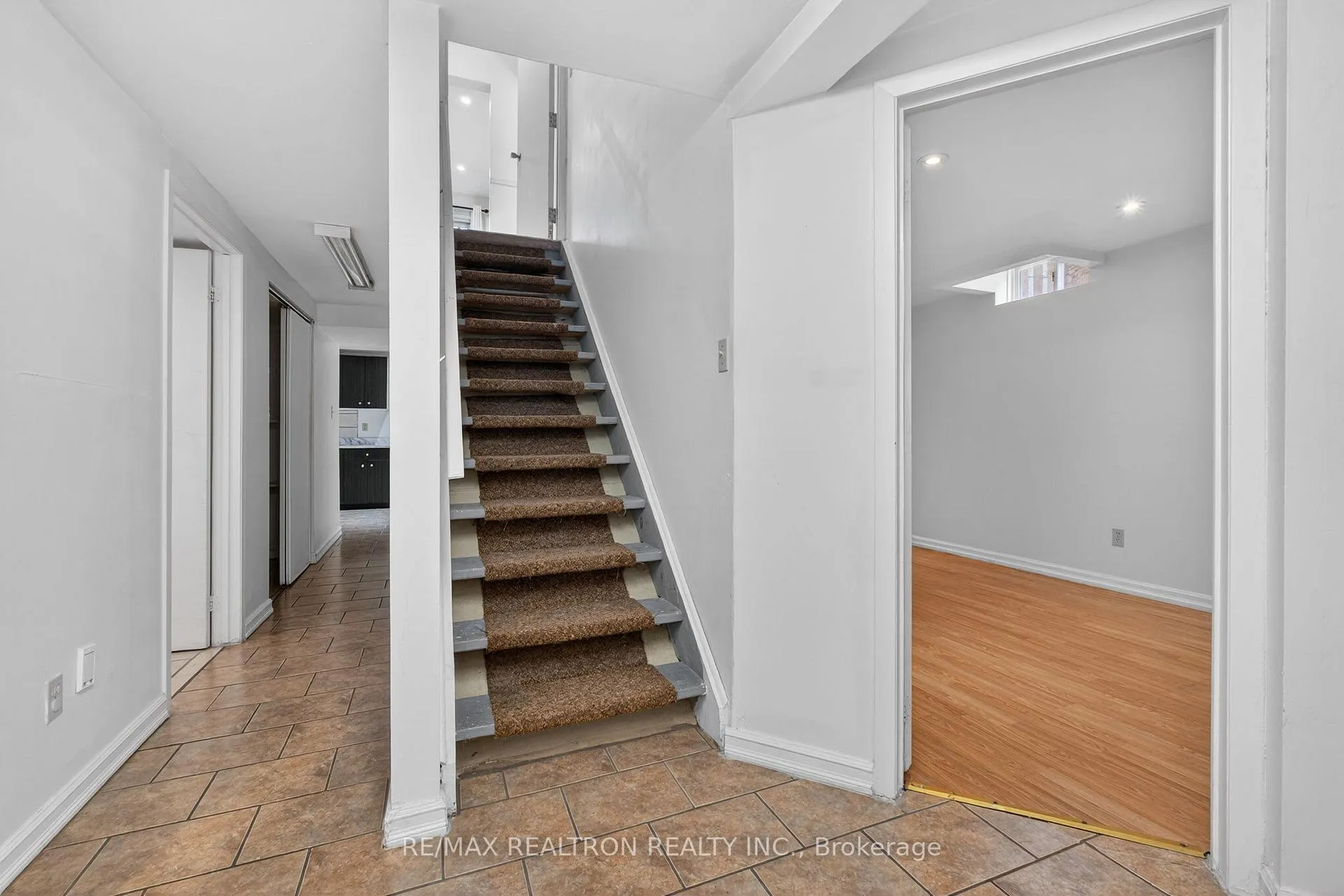 Photo 30 of 1622 Hollyhedge Drive, Pickering, Brock Ridge — HOMEH