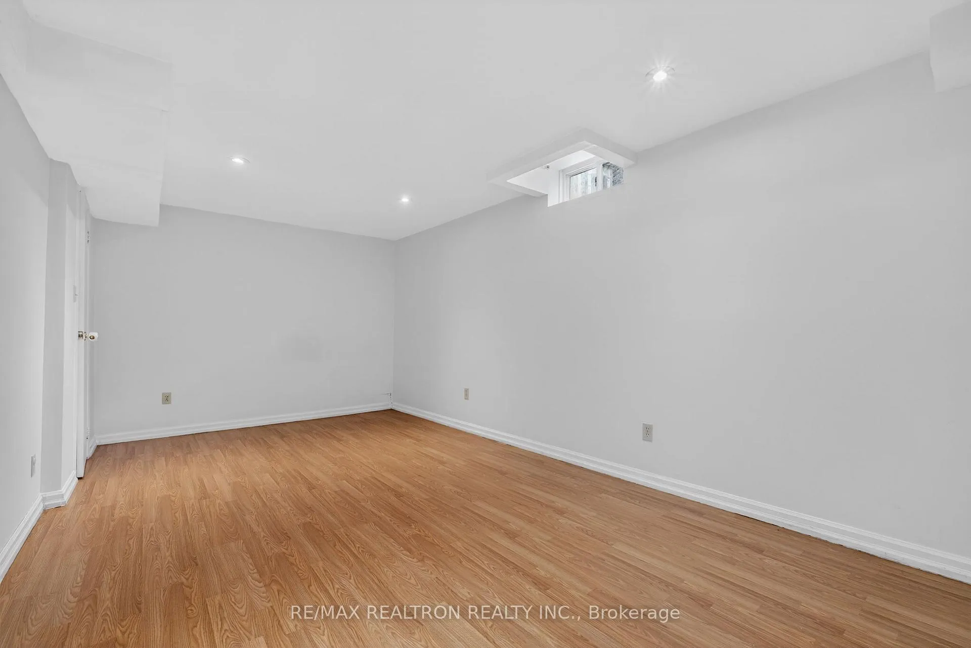 Photo 31 of 1622 Hollyhedge Drive, Pickering, Brock Ridge — HOMEH