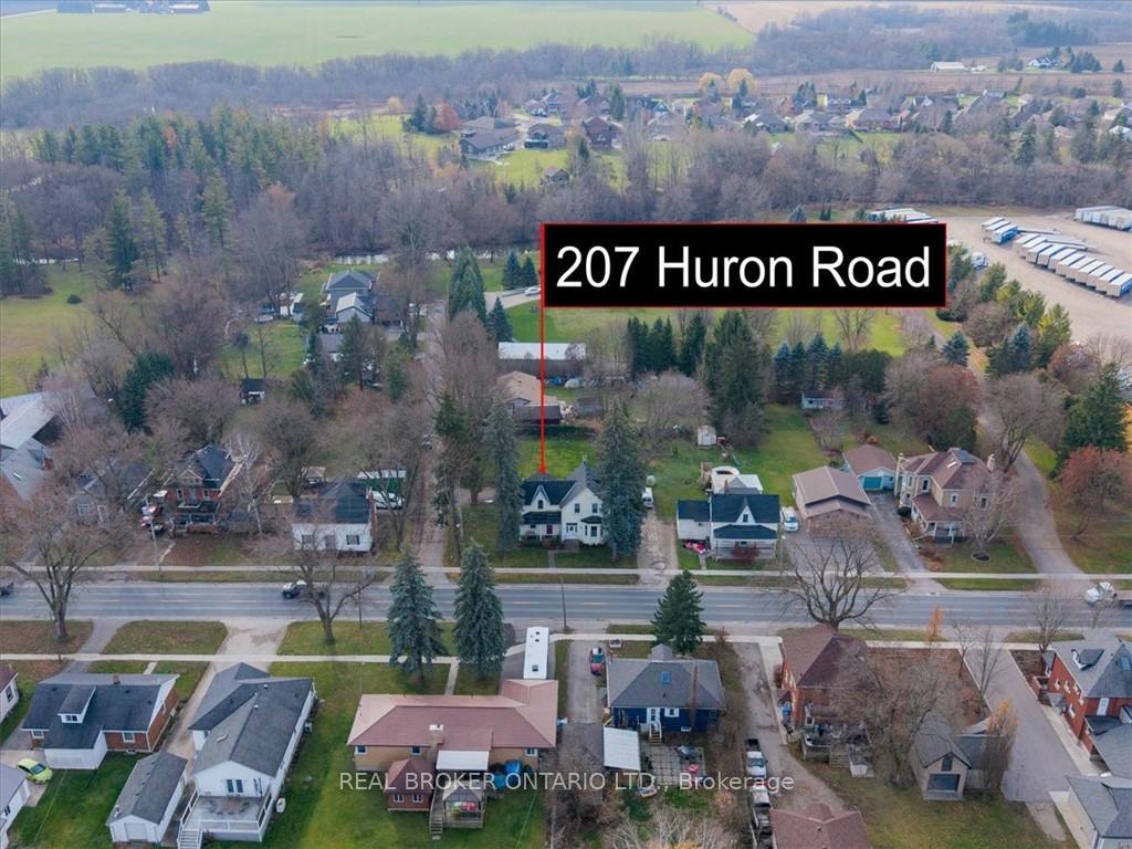 Photo 40 of 207 Huron Road, Perth South, Sebringville — HOMEH