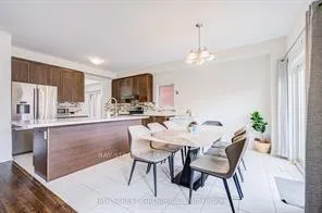 Photo 8 of 1804 Grandview Street N, Oshawa, Taunton — HOMEH
