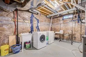 Photo 29 of 1804 Grandview Street N, Oshawa, Taunton — HOMEH