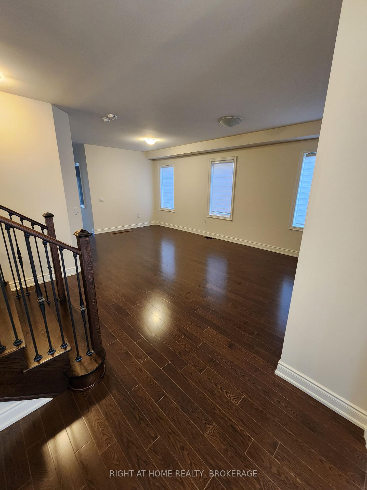 Photo 5 of 252(upper) Belmore Court, Milton, Ford — HOMEH