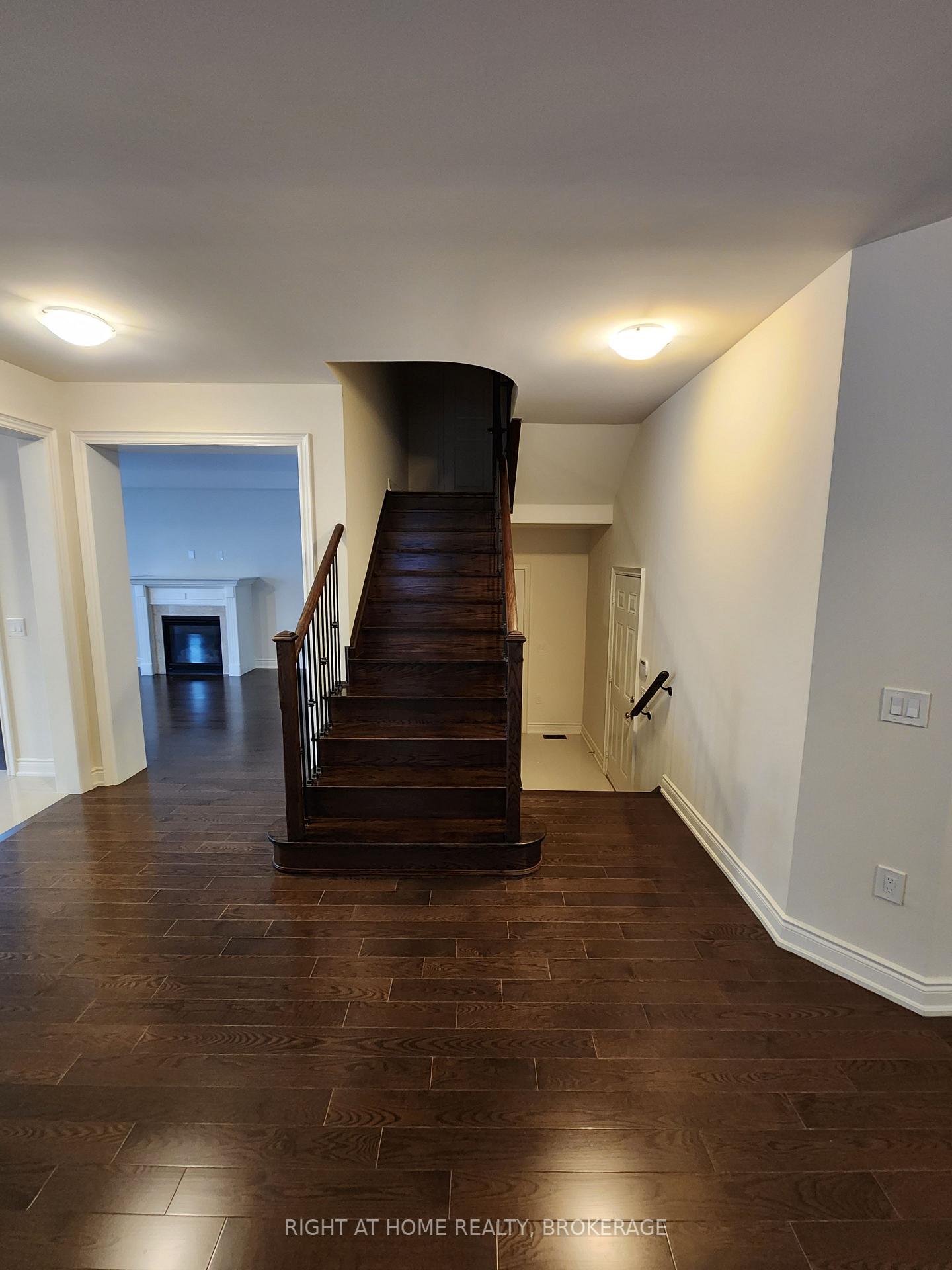 Photo 7 of 252(upper) Belmore Court, Milton, Ford — HOMEH