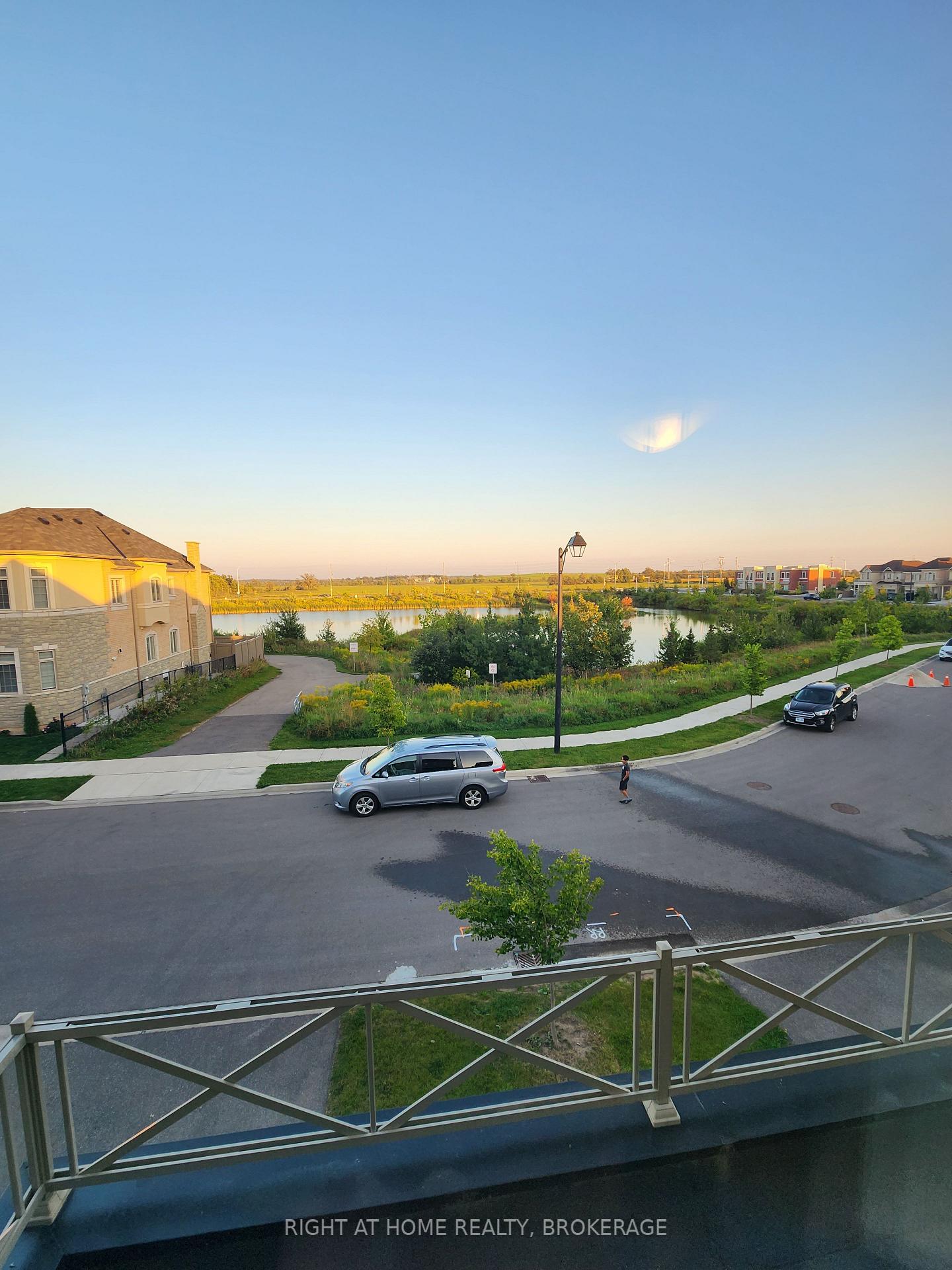 Photo 11 of 252(upper) Belmore Court, Milton, Ford — HOMEH