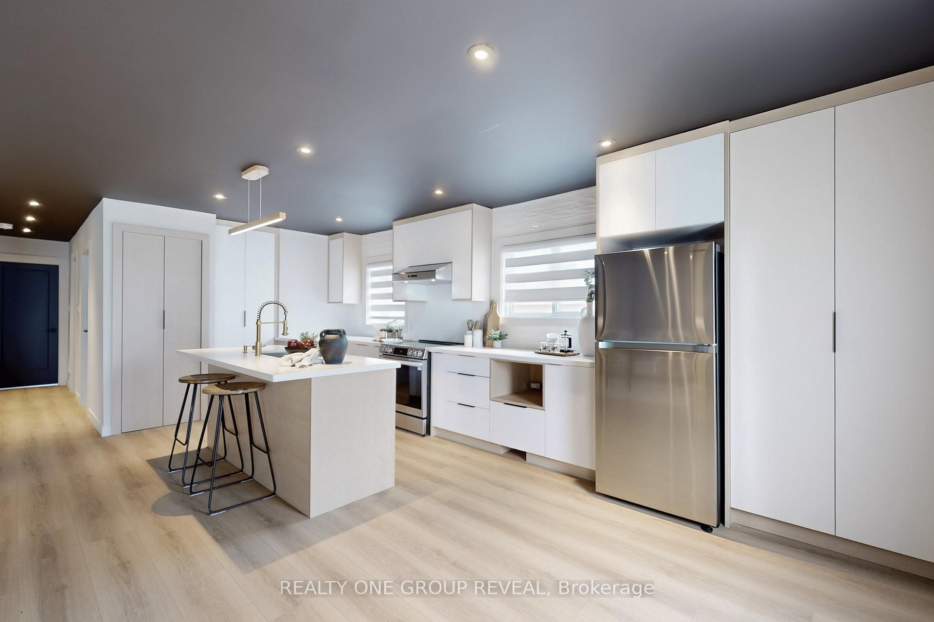 Photo 11 of Unit UPPER, 739 Annland Street, Pickering, Bay Ridges — HOMEH