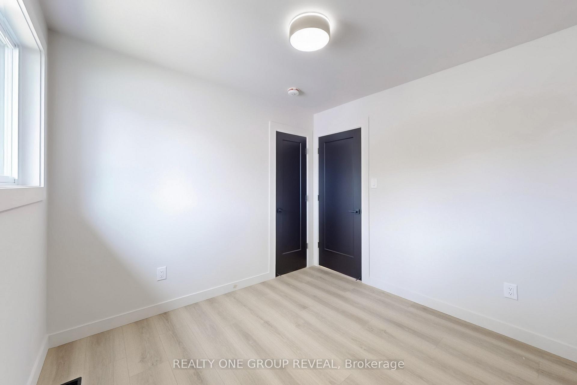 Photo 23 of Unit UPPER, 739 Annland Street, Pickering, Bay Ridges — HOMEH