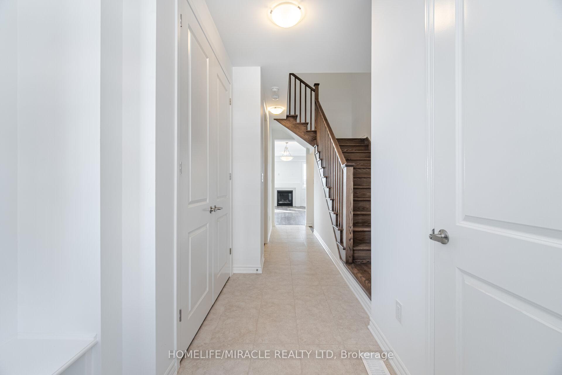 Photo 5 of 1185 Stirling Todd Ter, Milton, Bowes — HOMEH