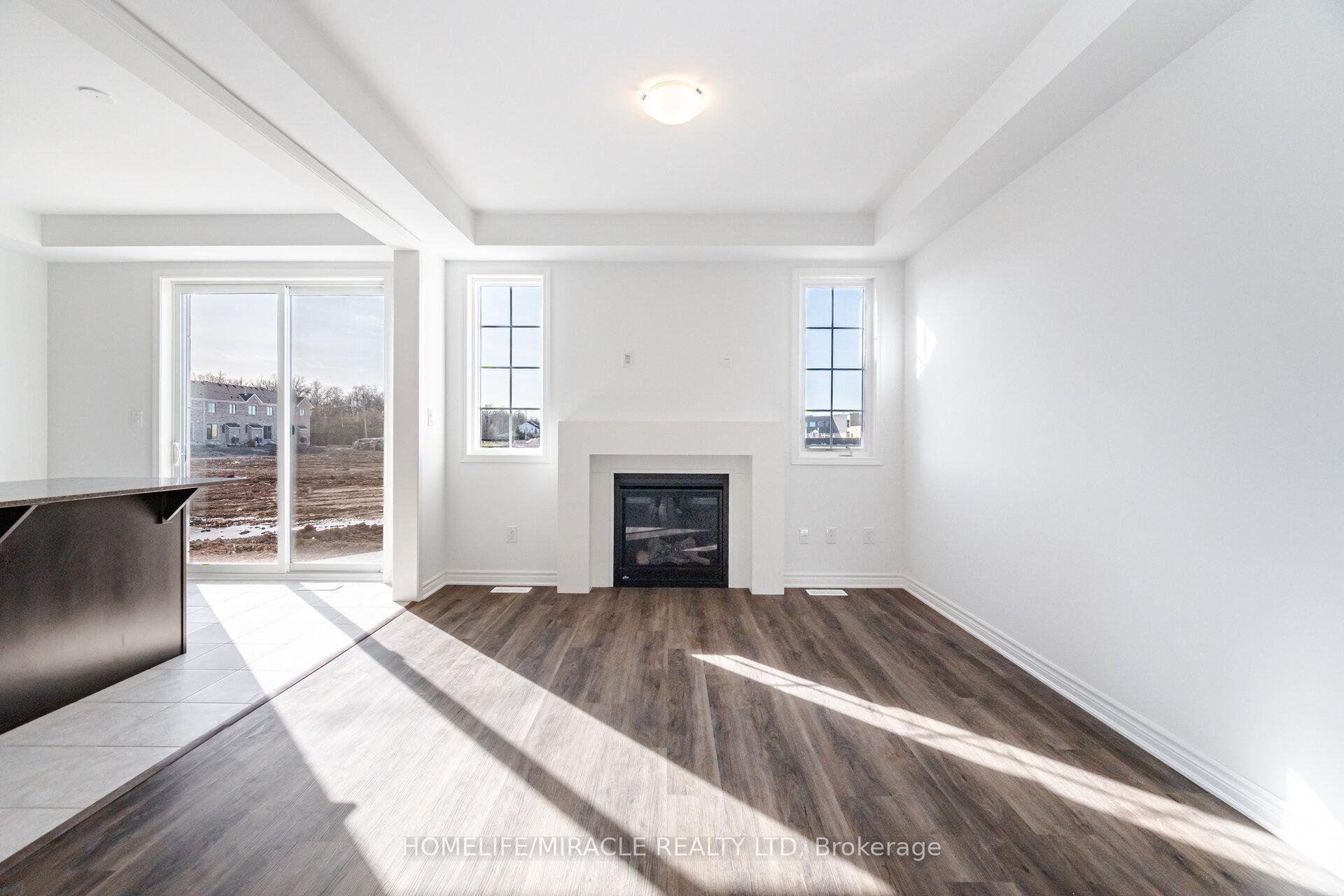 Photo 9 of 1185 Stirling Todd Ter, Milton, Bowes — HOMEH