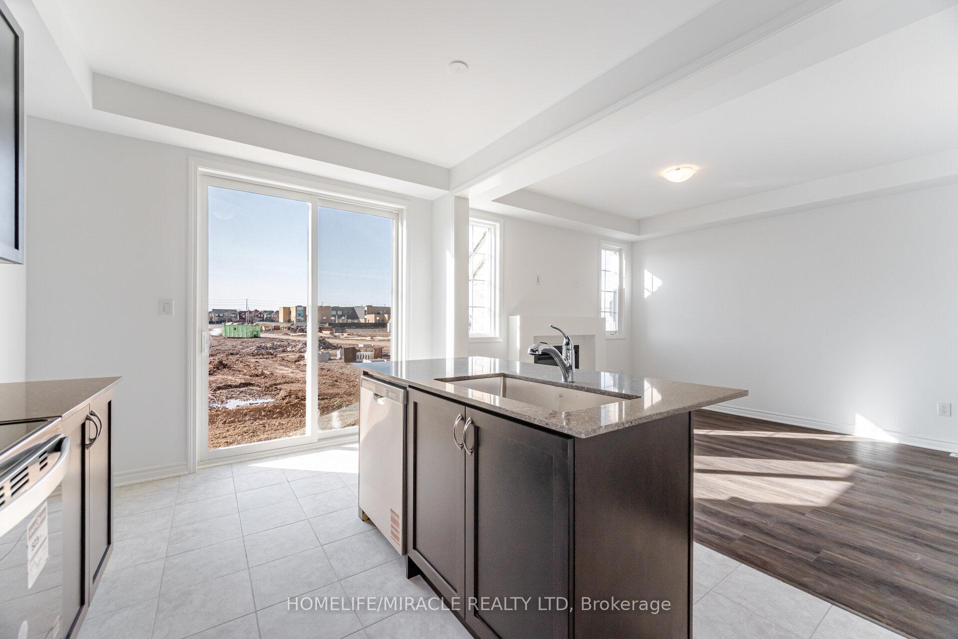 Photo 15 of 1185 Stirling Todd Ter, Milton, Bowes — HOMEH