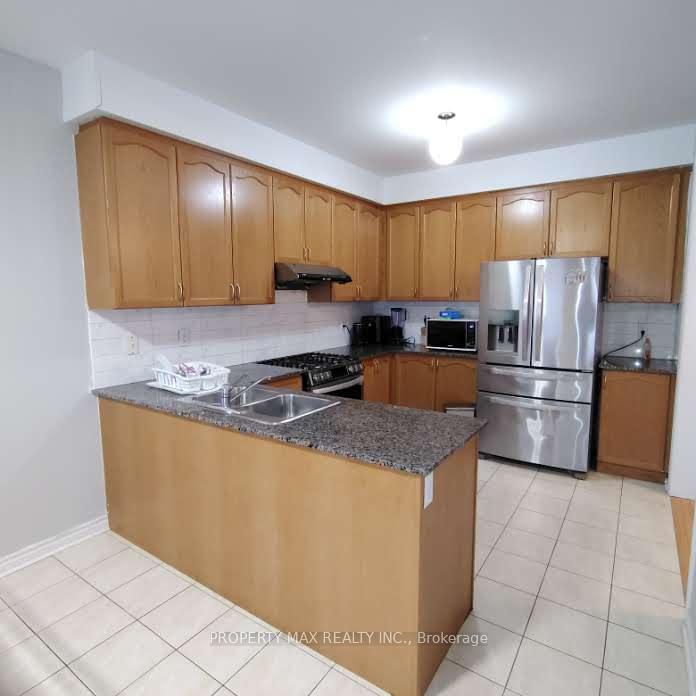 Photo 8 of 1517 Dusty Drive, Pickering, Duffin Heights — HOMEH
