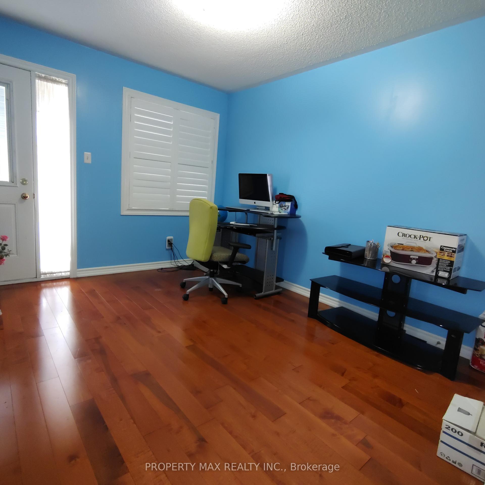 Photo 18 of 1517 Dusty Drive, Pickering, Duffin Heights — HOMEH