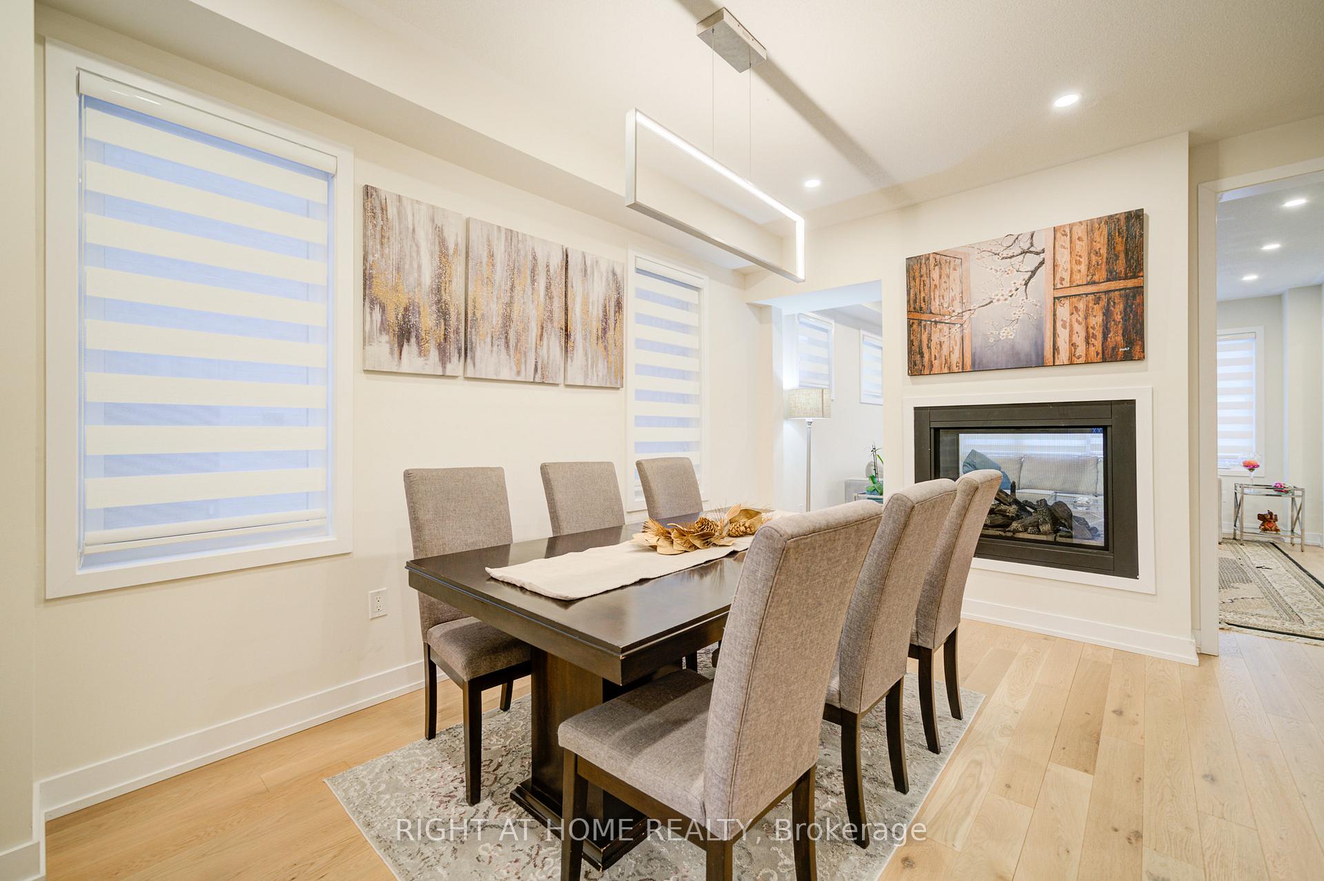 Photo 4 of 637 Leatherleaf Landing, Milton, Cobban — HOMEH
