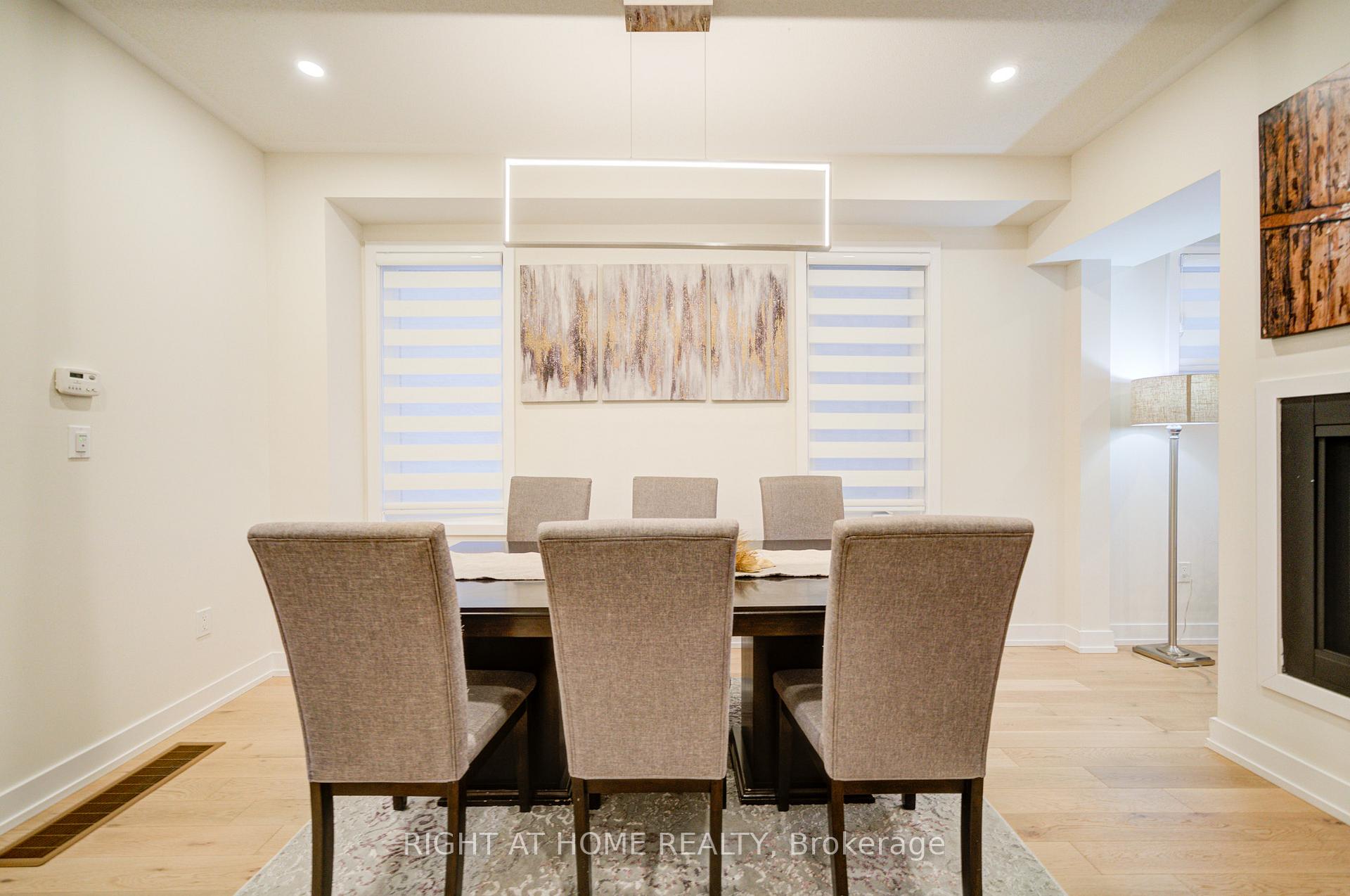 Photo 6 of 637 Leatherleaf Landing, Milton, Cobban — HOMEH