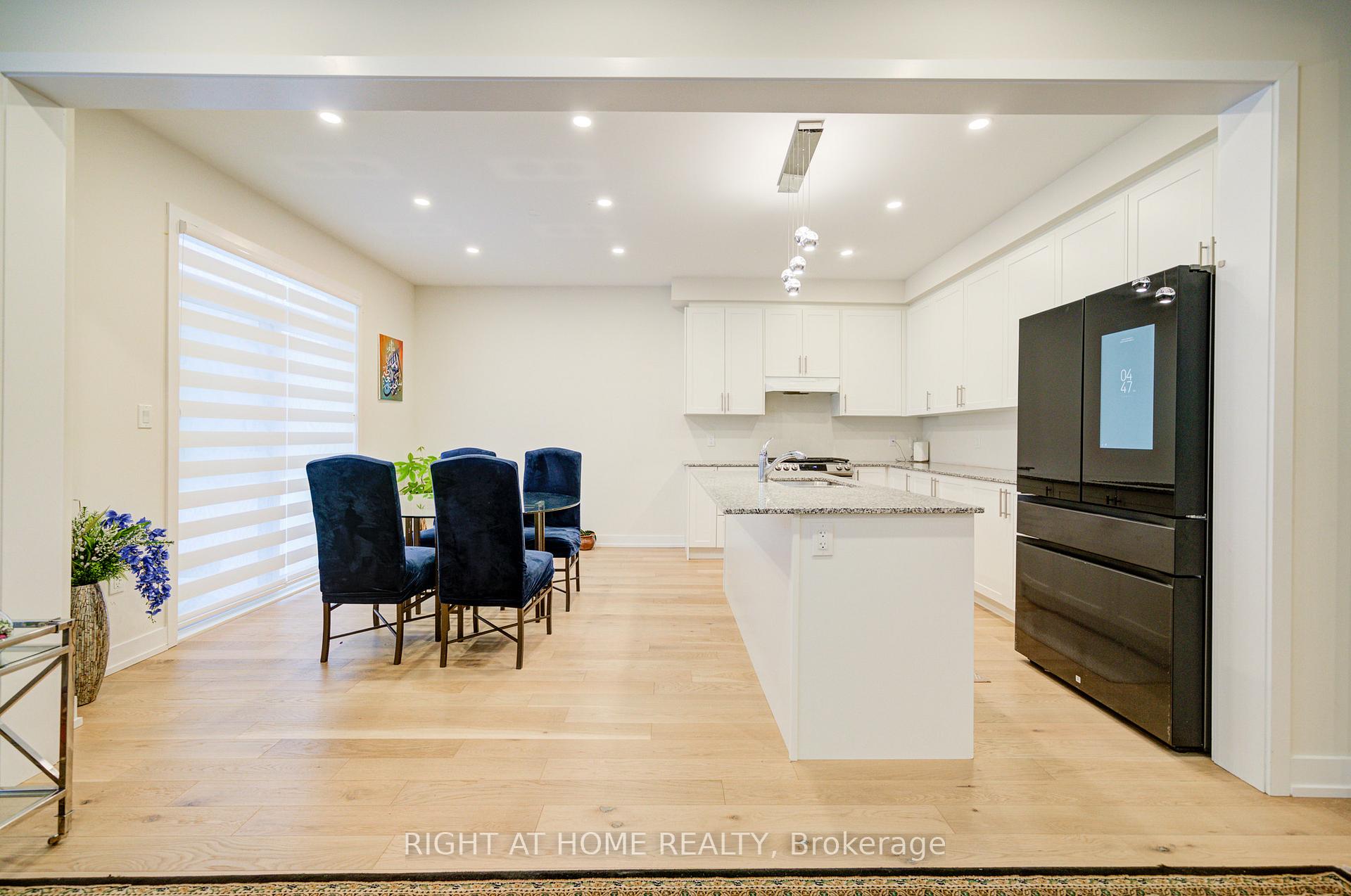 Photo 14 of 637 Leatherleaf Landing, Milton, Cobban — HOMEH