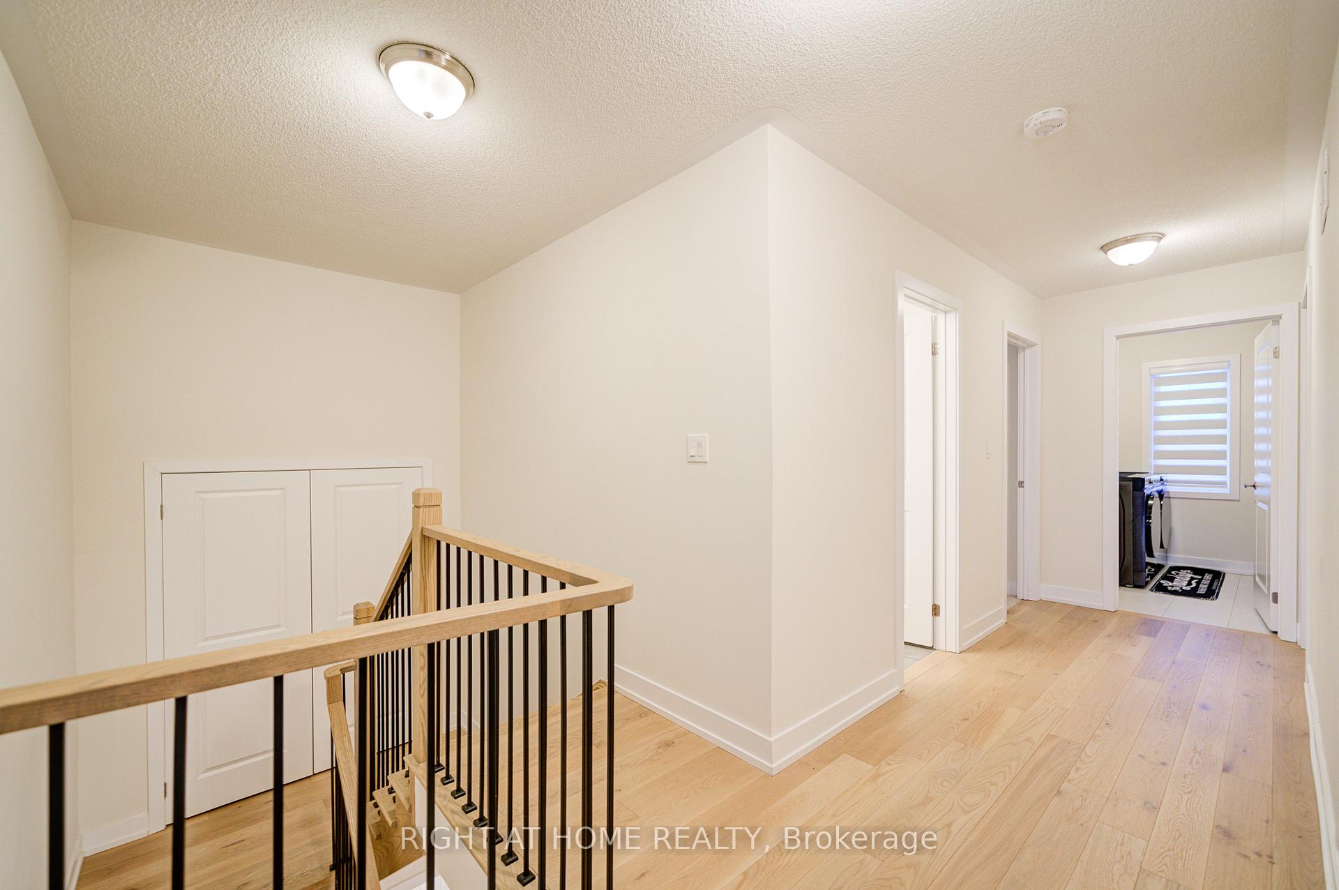 Photo 35 of 637 Leatherleaf Landing, Milton, Cobban — HOMEH