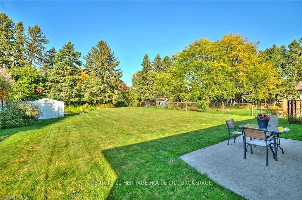 Photo 4 of 5 Cherrywood Avenue, Pelham, Fonthill — HOMEH
