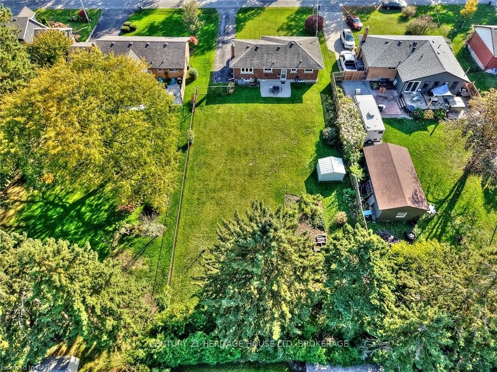 Photo 7 of 5 Cherrywood Avenue, Pelham, Fonthill — HOMEH