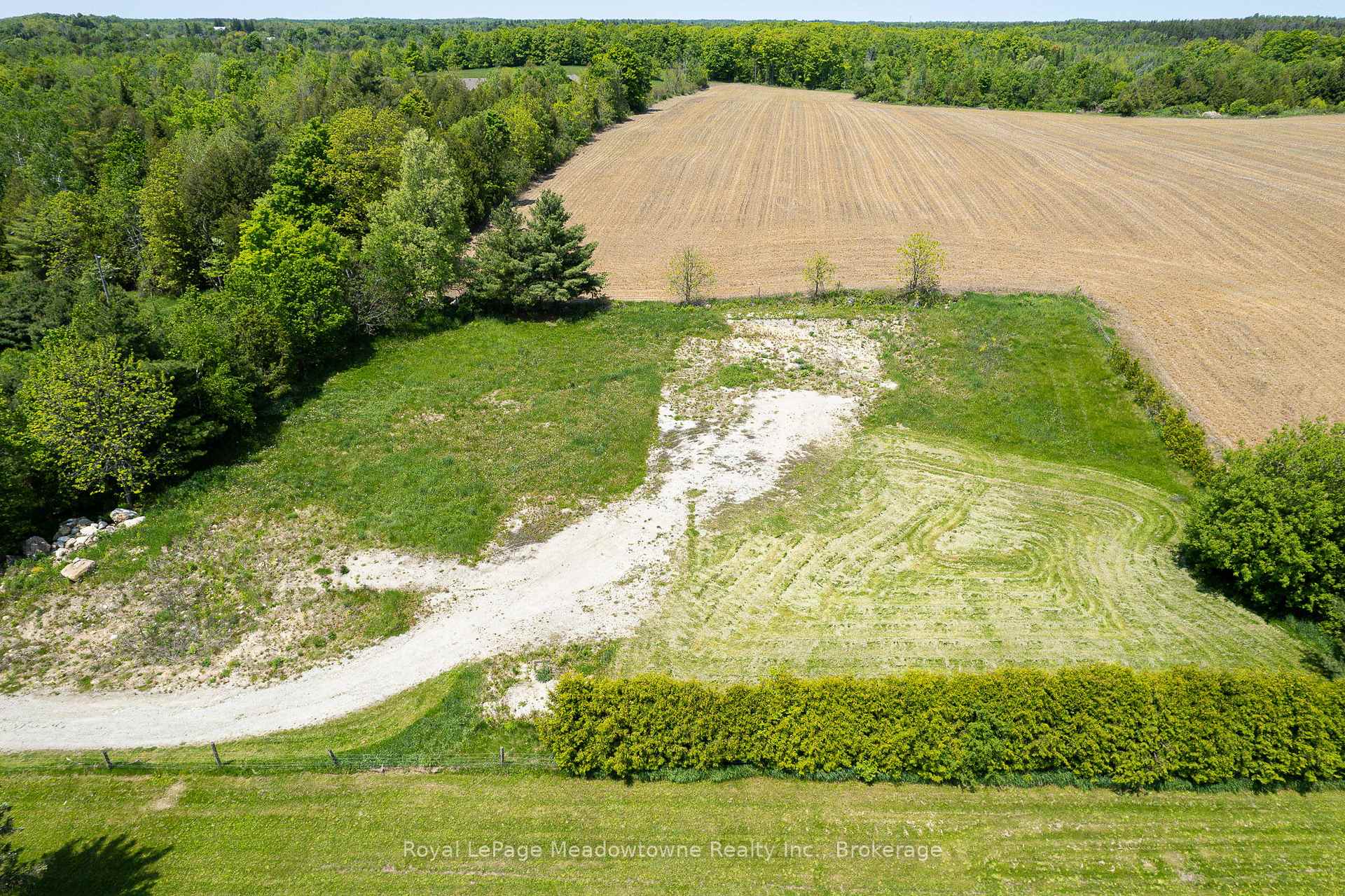 Photo 4 of 5165 15 Side Road, Milton, Rural Nassagaweya — HOMEH