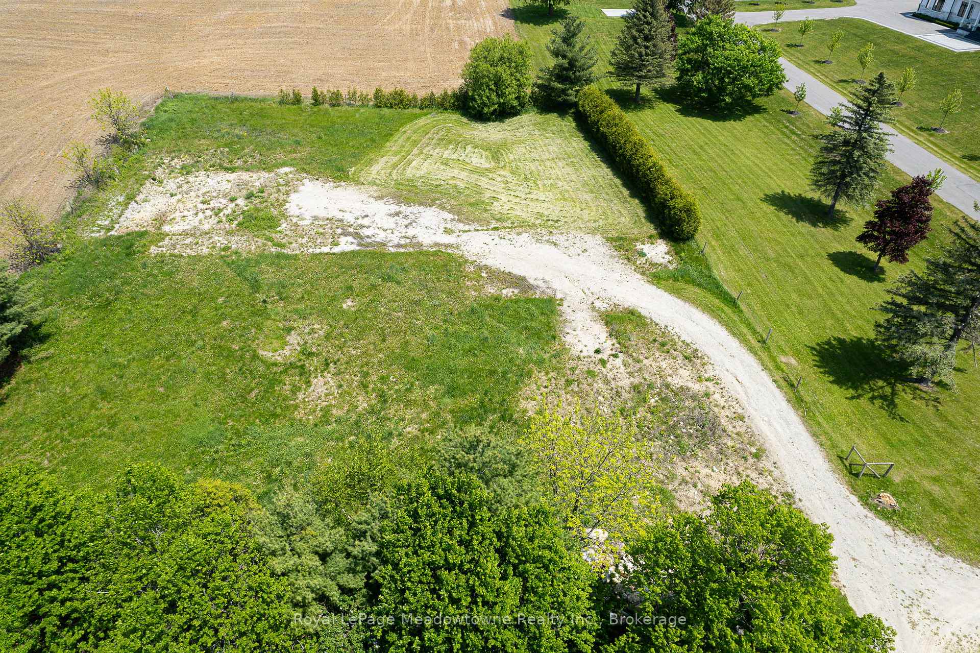 Photo 10 of 5165 15 Side Road, Milton, Rural Nassagaweya — HOMEH