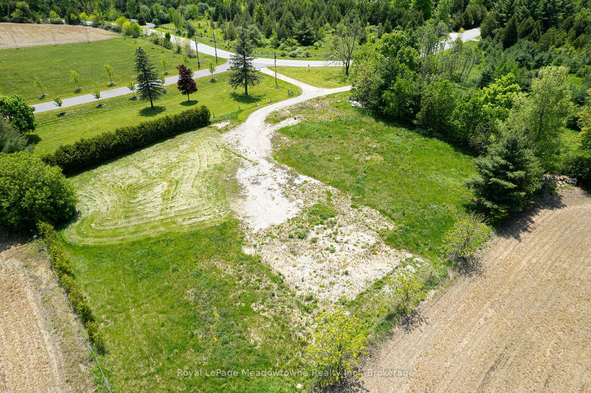 Photo 13 of 5165 15 Side Road, Milton, Rural Nassagaweya — HOMEH