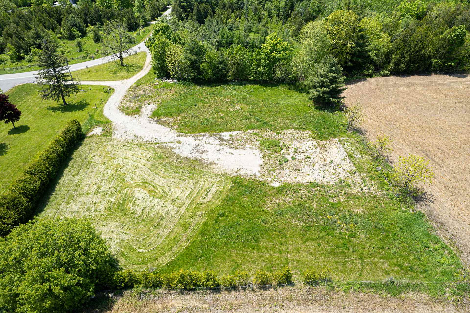 Photo 14 of 5165 15 Side Road, Milton, Rural Nassagaweya — HOMEH