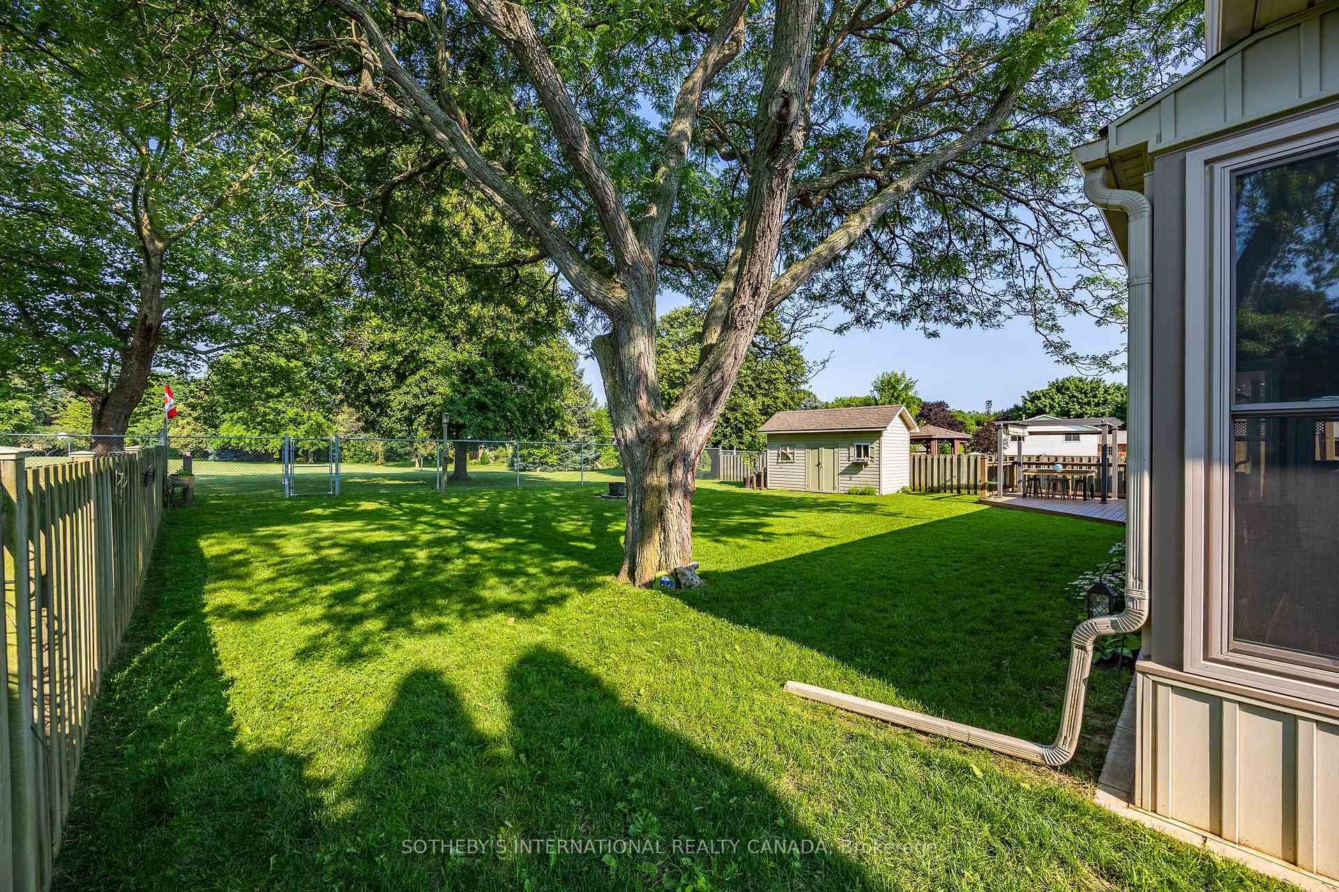 Photo 7 of 20 Sheridan Boulevard, Norfolk, Simcoe — HOMEH