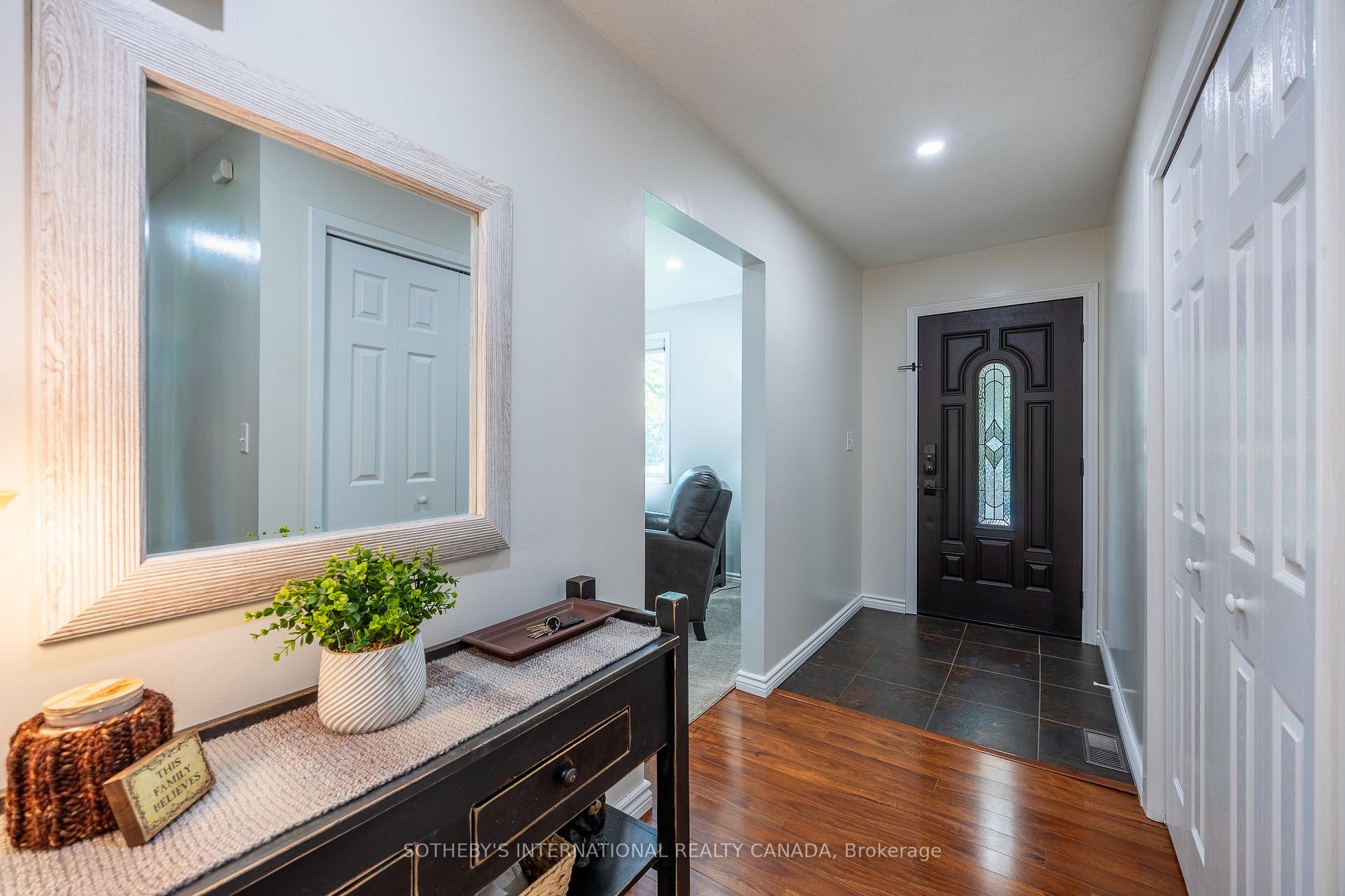 Photo 9 of 20 Sheridan Boulevard, Norfolk, Simcoe — HOMEH