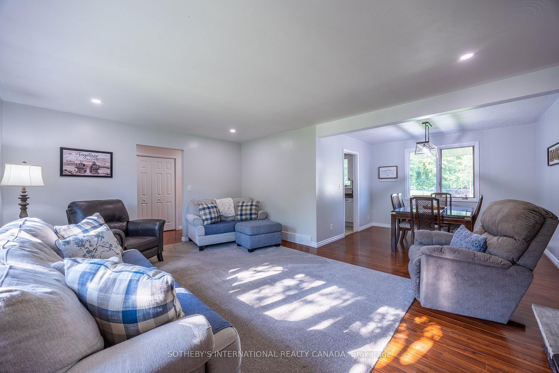 Photo 10 of 20 Sheridan Boulevard, Norfolk, Simcoe — HOMEH