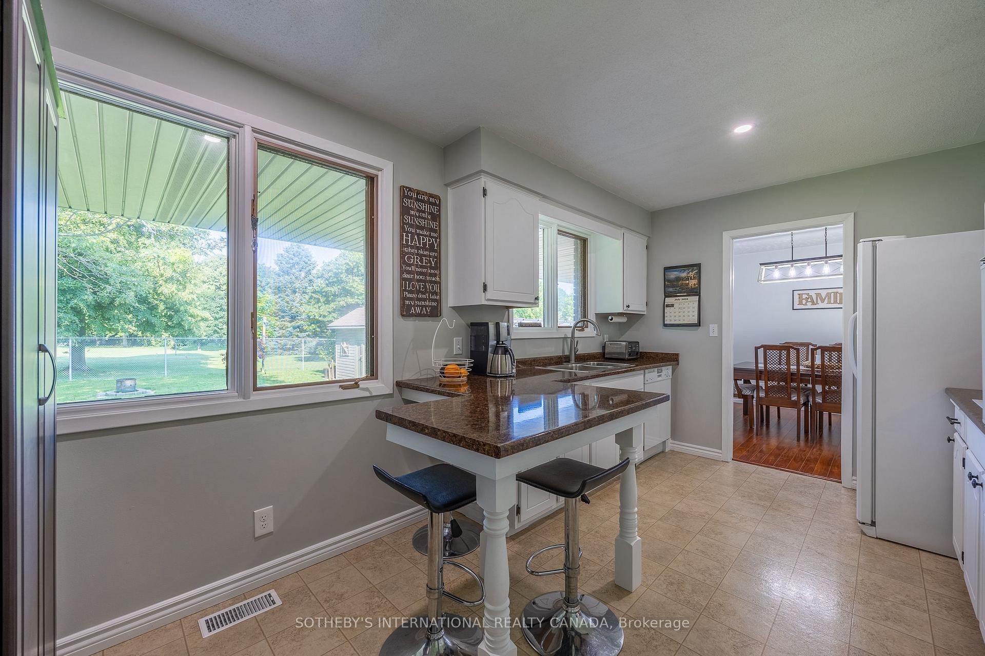 Photo 17 of 20 Sheridan Boulevard, Norfolk, Simcoe — HOMEH