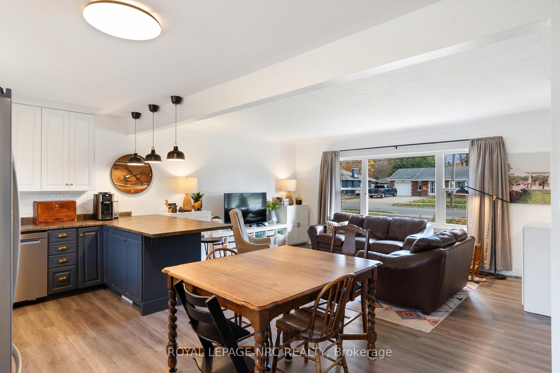 Photo 7 of 1368 Haist Street, Pelham, Fonthill — HOMEH