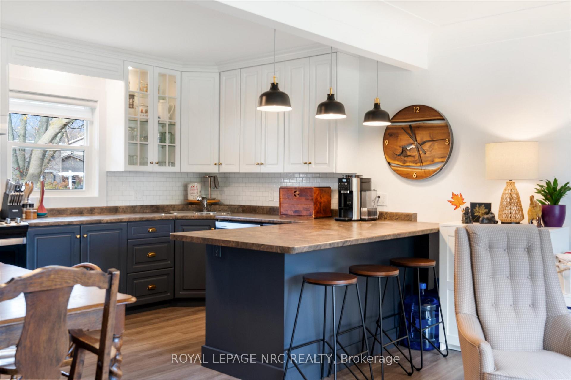 Photo 9 of 1368 Haist Street, Pelham, Fonthill — HOMEH