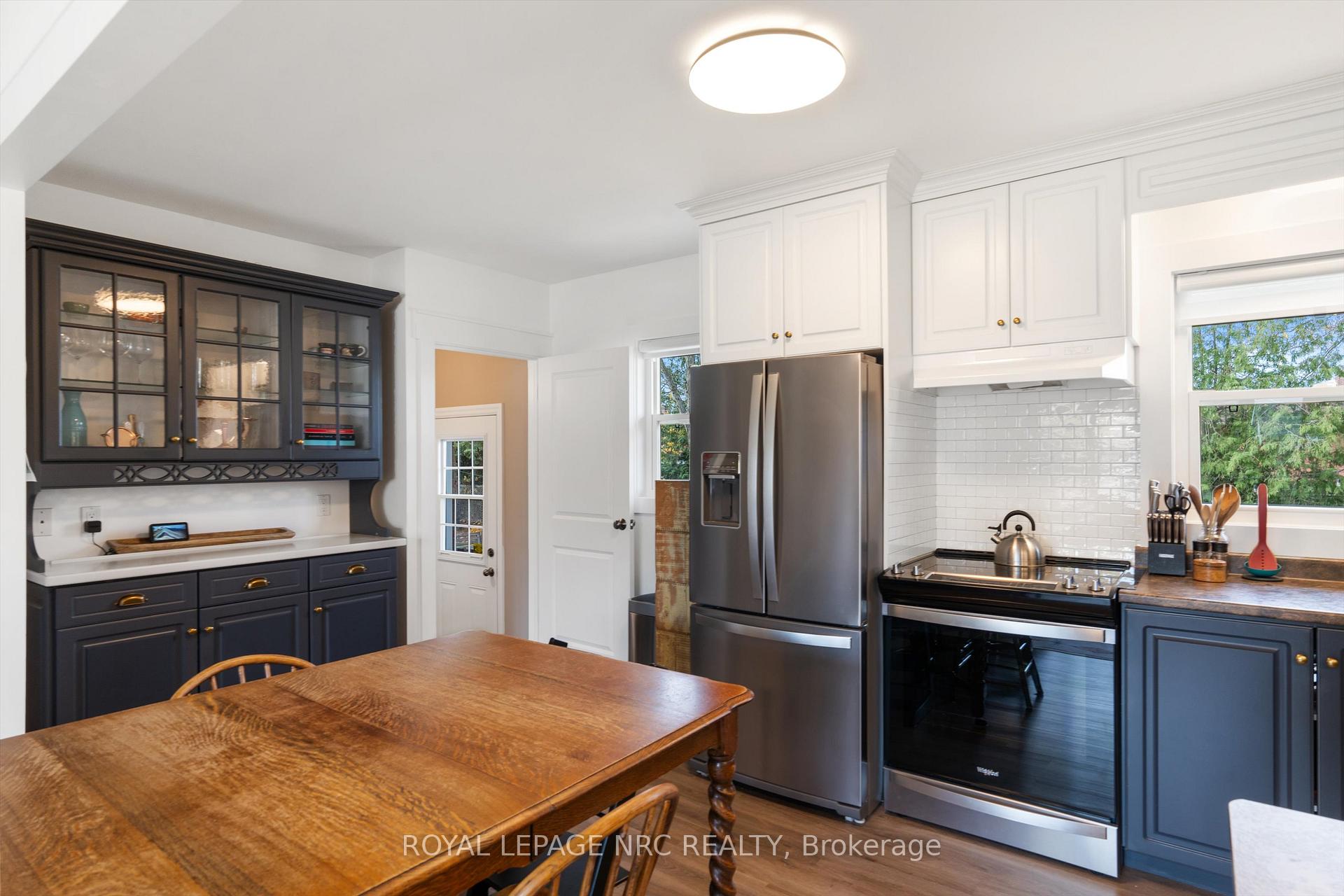 Photo 12 of 1368 Haist Street, Pelham, Fonthill — HOMEH