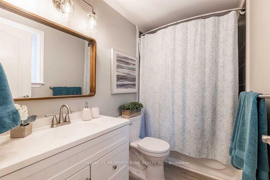 Photo 12 of 280 Keewatin Street S, Oshawa, Donevan — HOMEH