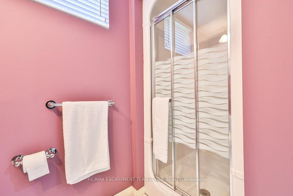 Photo 36 of 46 Somerset Drive, Norfolk, Port Dover — HOMEH