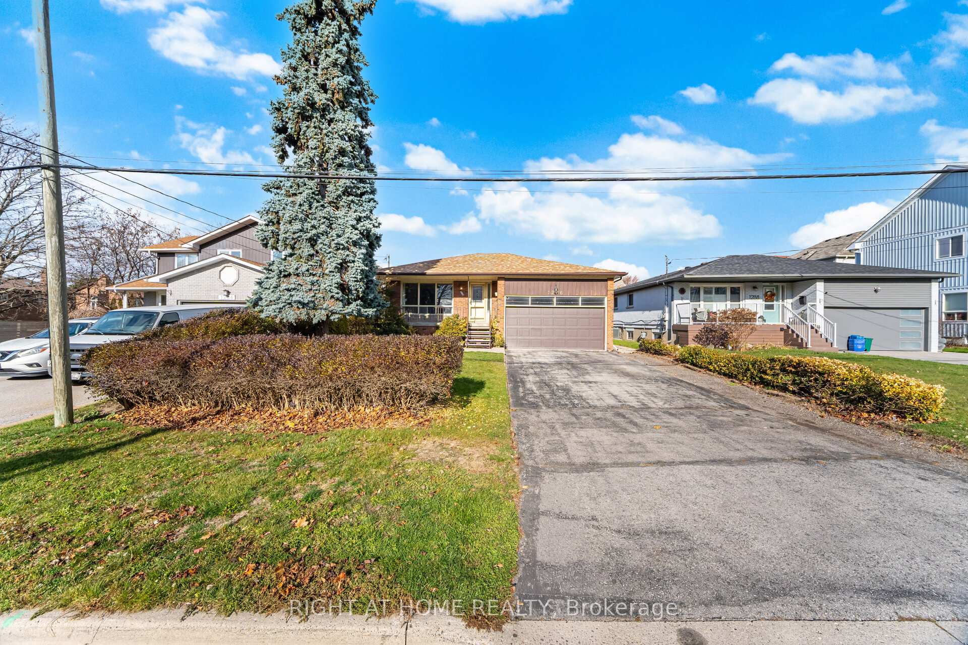 Photo 2 of Unit Main, 1286 Old Orchard Avenue, Pickering, Bay Ridges — HOMEH