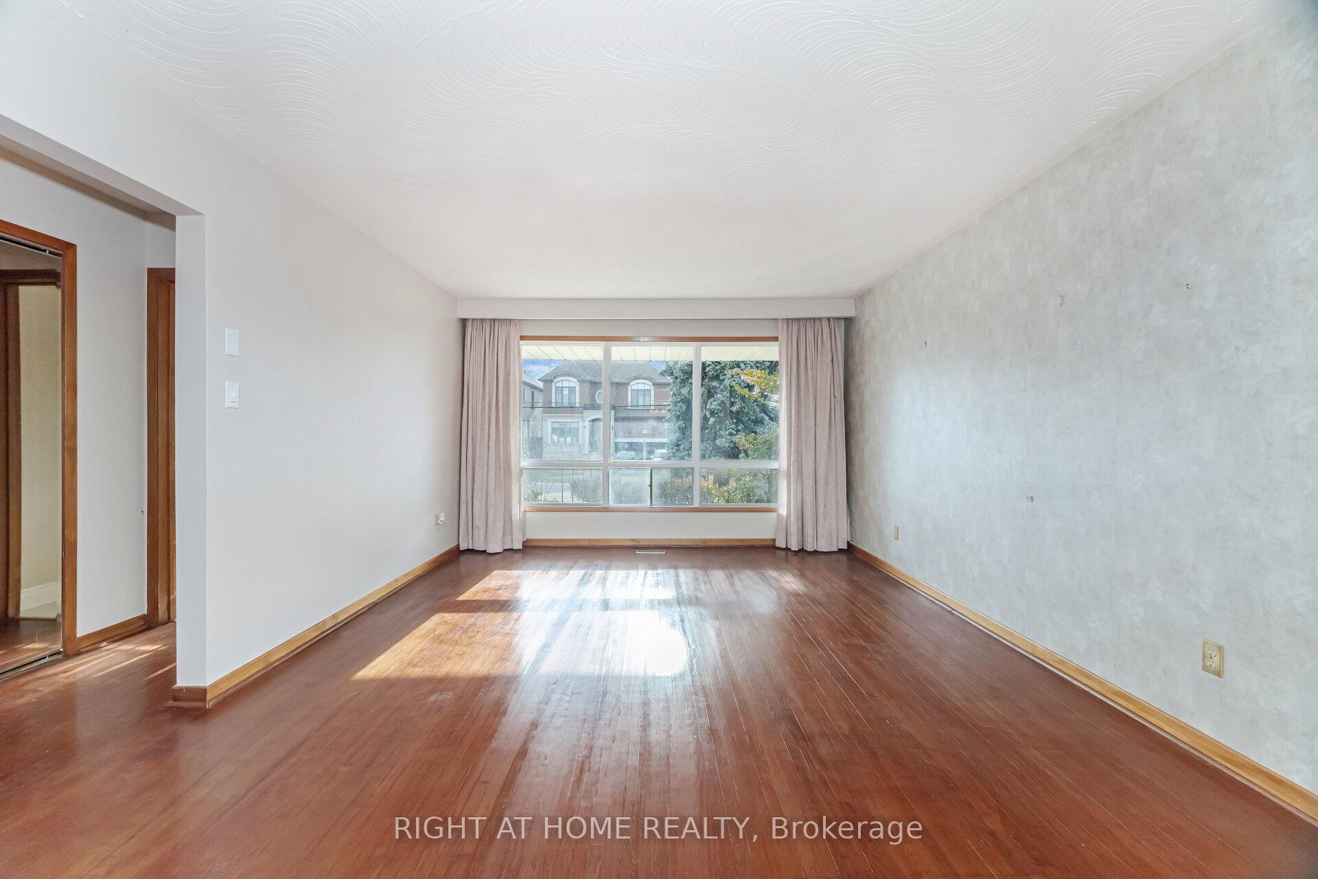 Photo 13 of Unit Main, 1286 Old Orchard Avenue, Pickering, Bay Ridges — HOMEH
