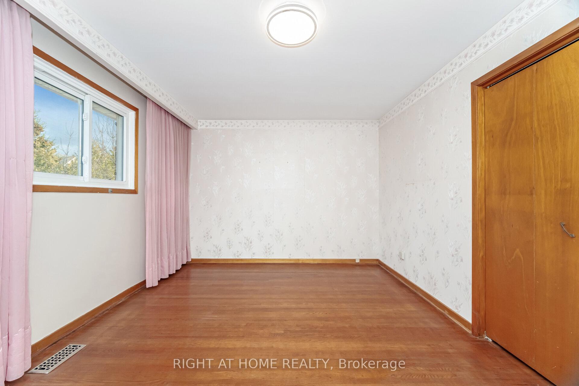 Photo 15 of Unit Main, 1286 Old Orchard Avenue, Pickering, Bay Ridges — HOMEH