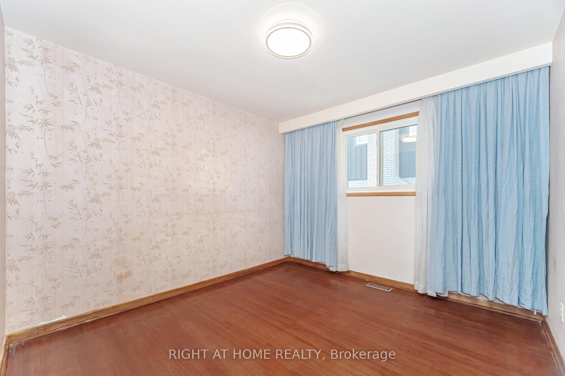 Photo 17 of Unit Main, 1286 Old Orchard Avenue, Pickering, Bay Ridges — HOMEH