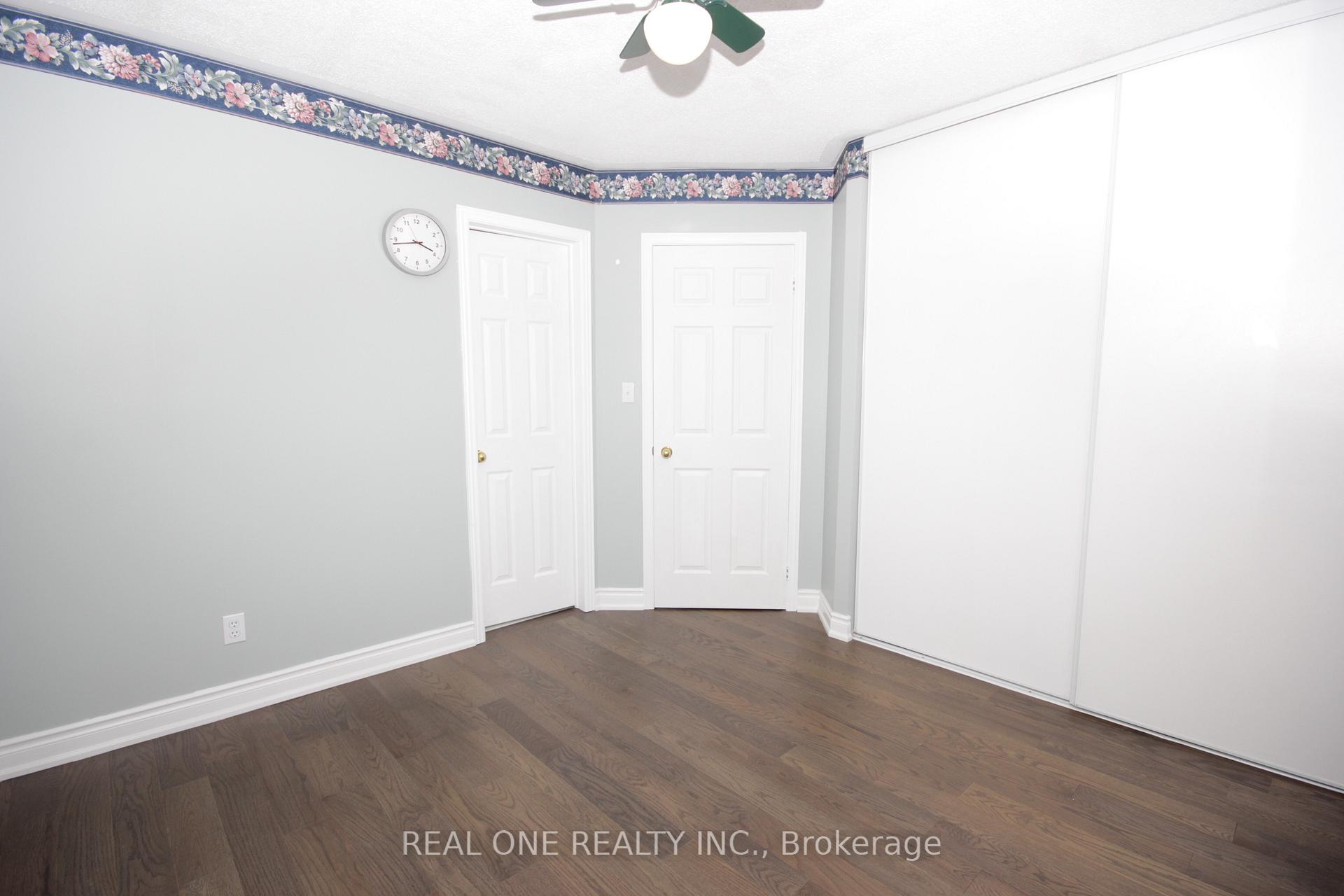 Photo 19 of 1145 Timberland Crescent, Oshawa, Pinecrest — HOMEH
