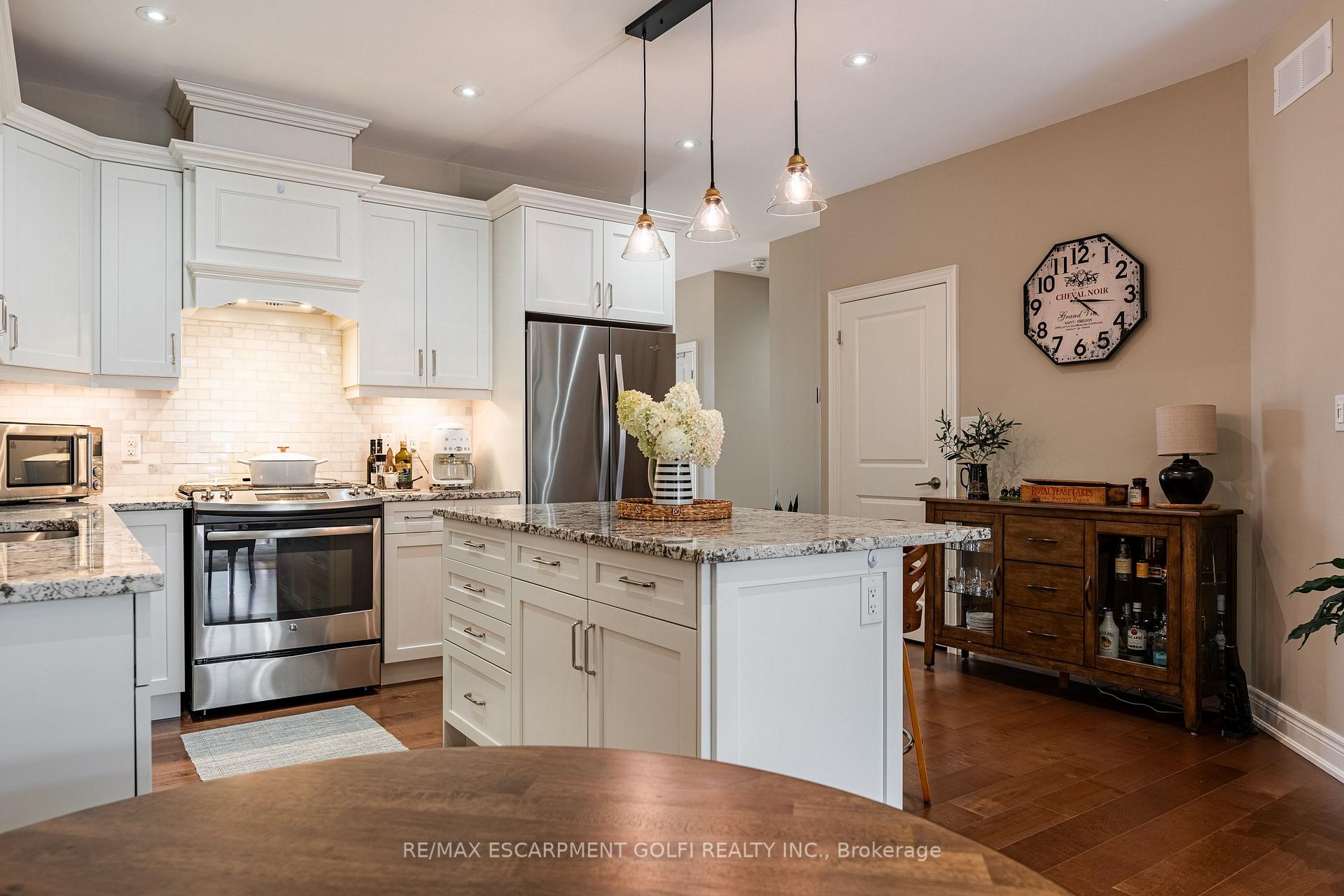 Photo 11 of 74 Willson Crossing, Pelham, Fonthill — HOMEH