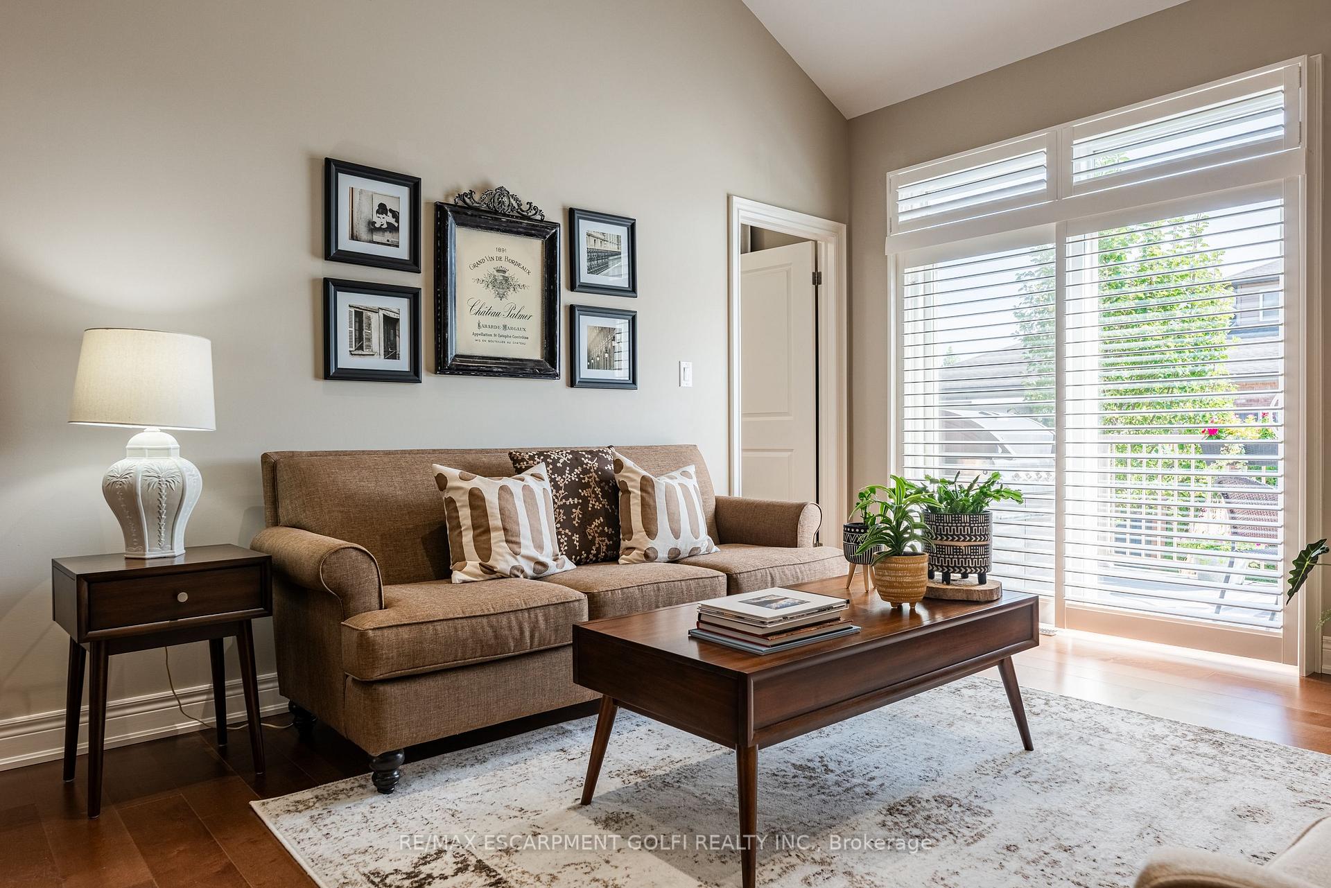 Photo 15 of 74 Willson Crossing, Pelham, Fonthill — HOMEH