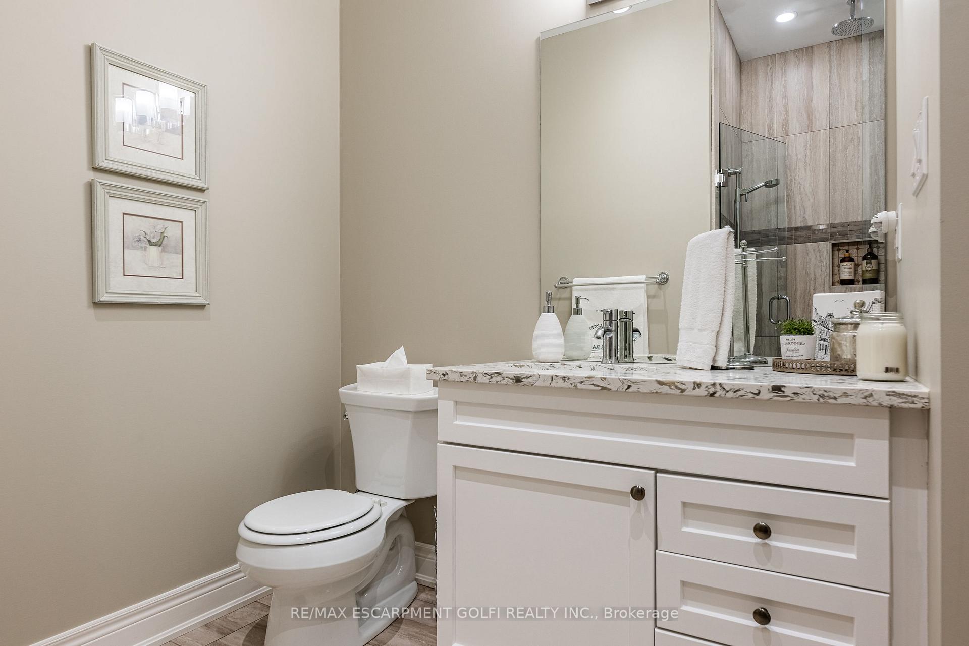 Photo 21 of 74 Willson Crossing, Pelham, Fonthill — HOMEH