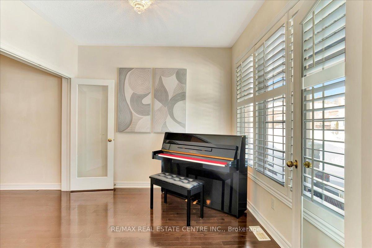 Photo 4 of 244 Quinlan Court, Milton, Scott — HOMEH