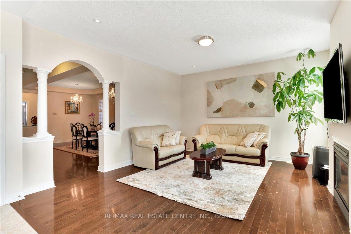 Photo 10 of 244 Quinlan Court, Milton, Scott — HOMEH