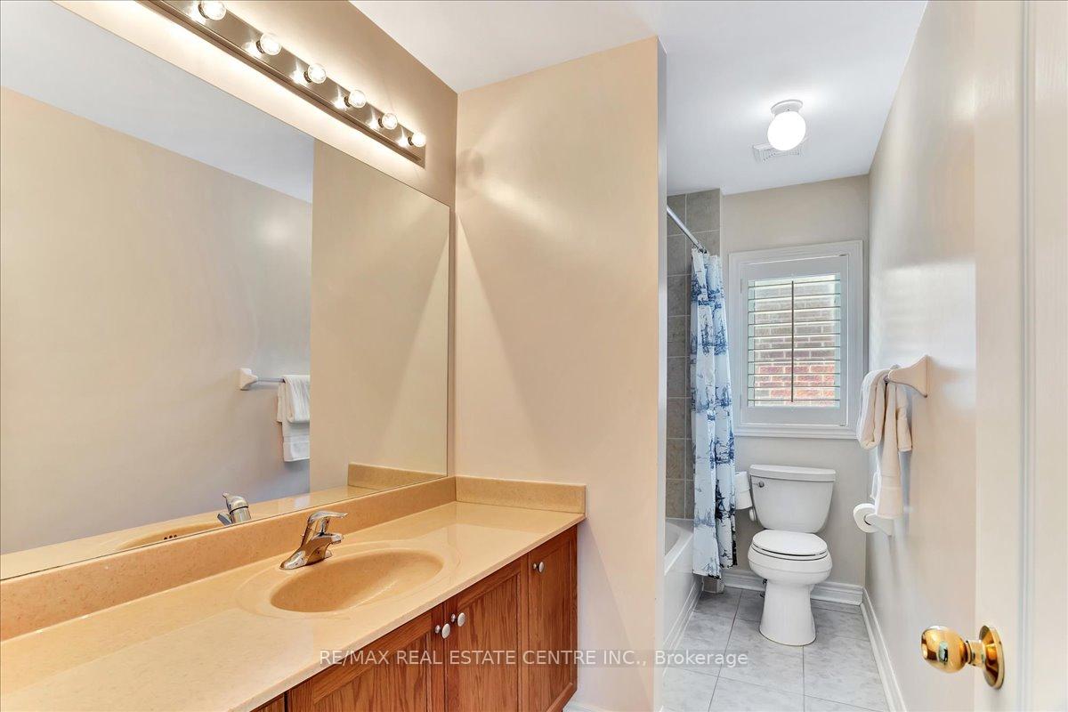 Photo 38 of 244 Quinlan Court, Milton, Scott — HOMEH